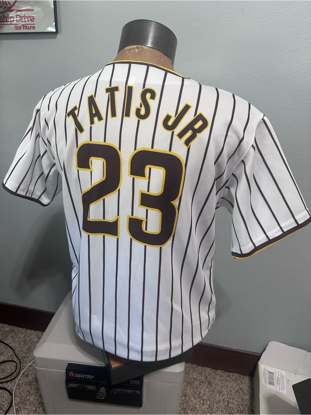 Padres 23 Tatis Jr San Diego Padres Youth Large Baseball Jersey - Picture 3 of 5